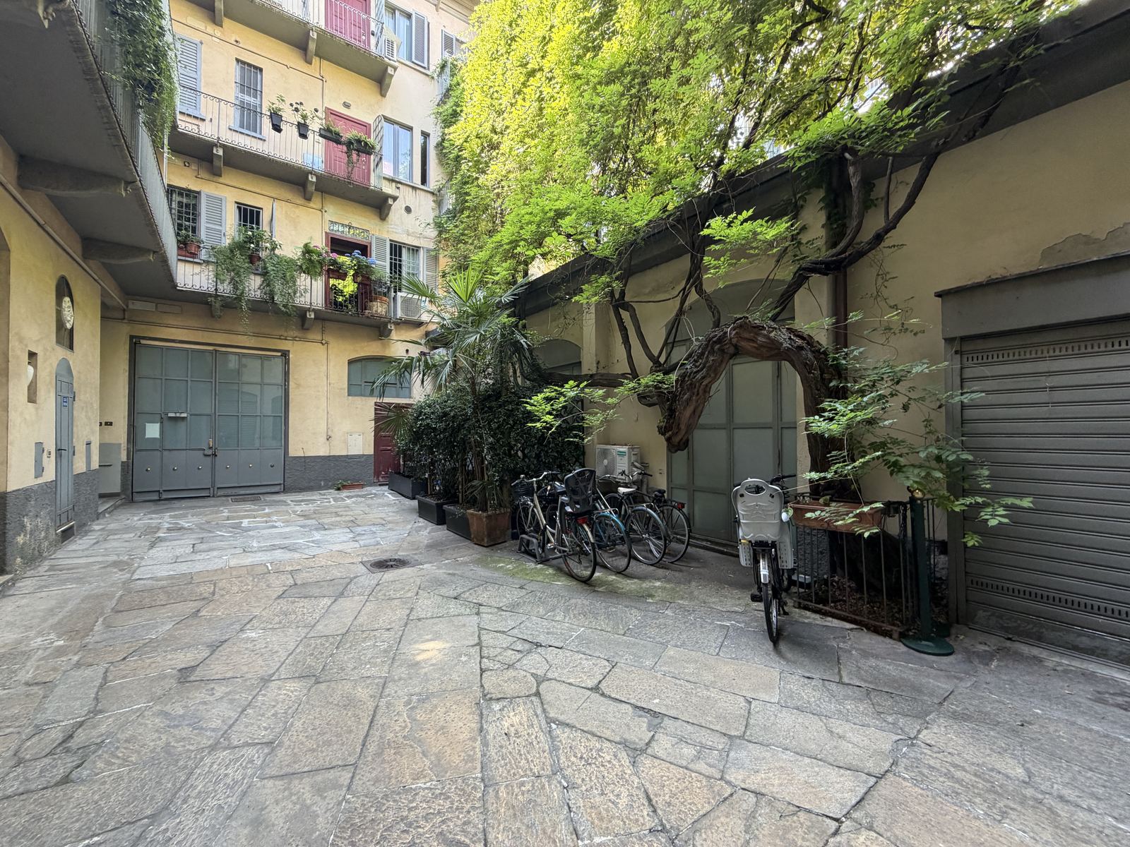 Bilocale arredato in palazzo d’epoca